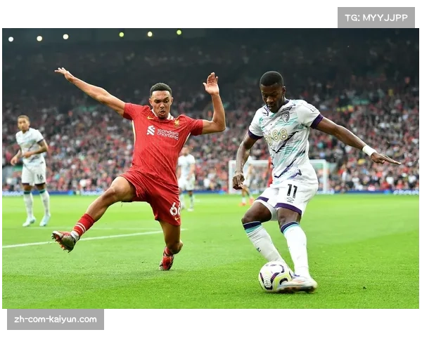 阿诺德精准传中为皇马锋线输送炮弹展现战术价值